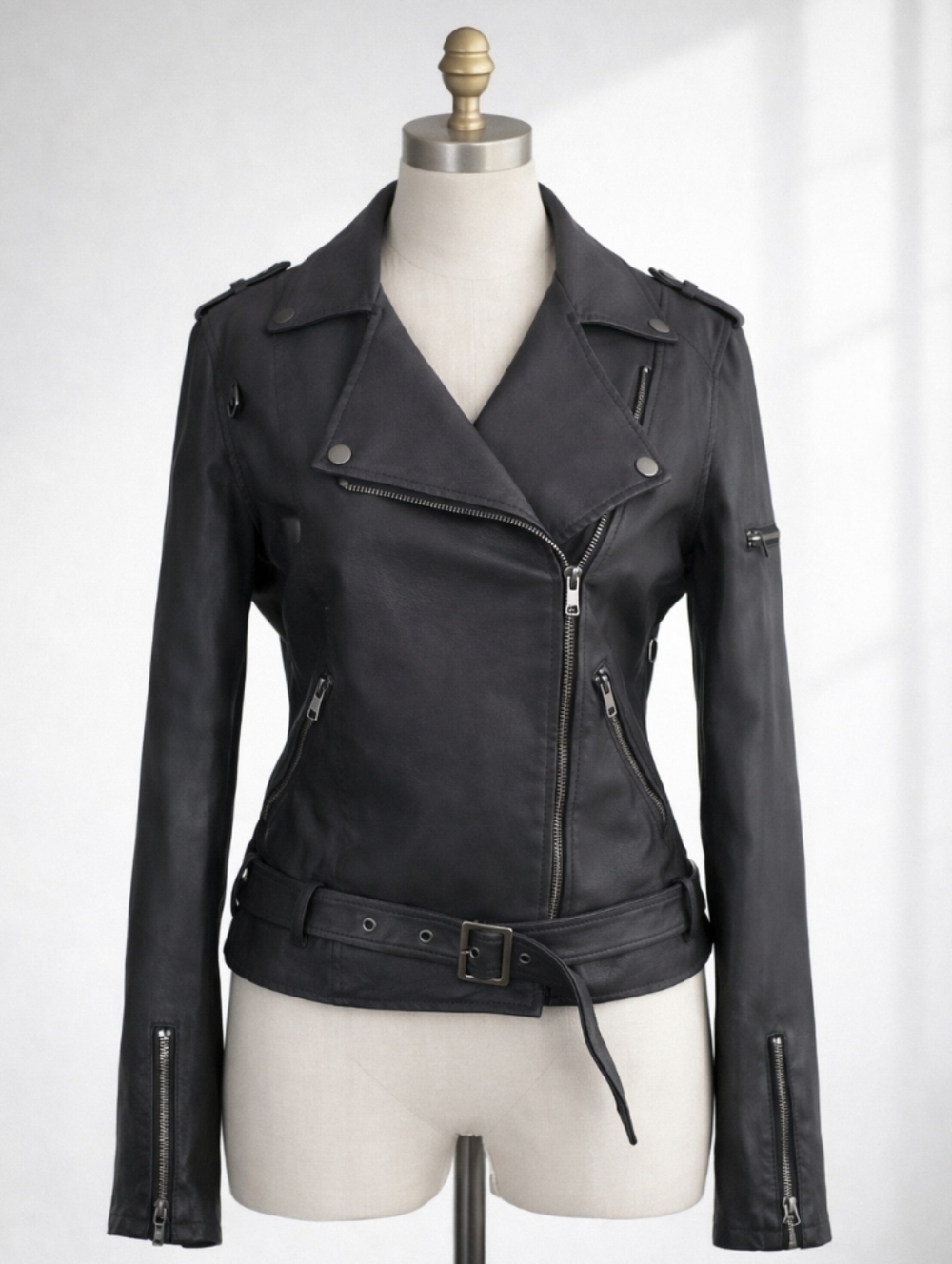 Thread & Supply Charcoal Gray Vegan Leather Moto Biker Jacket Size Small